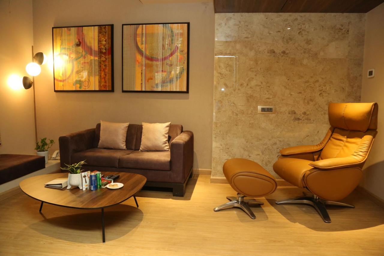 The Regenza By Tunga Hotell Navi Mumbai Eksteriør bilde