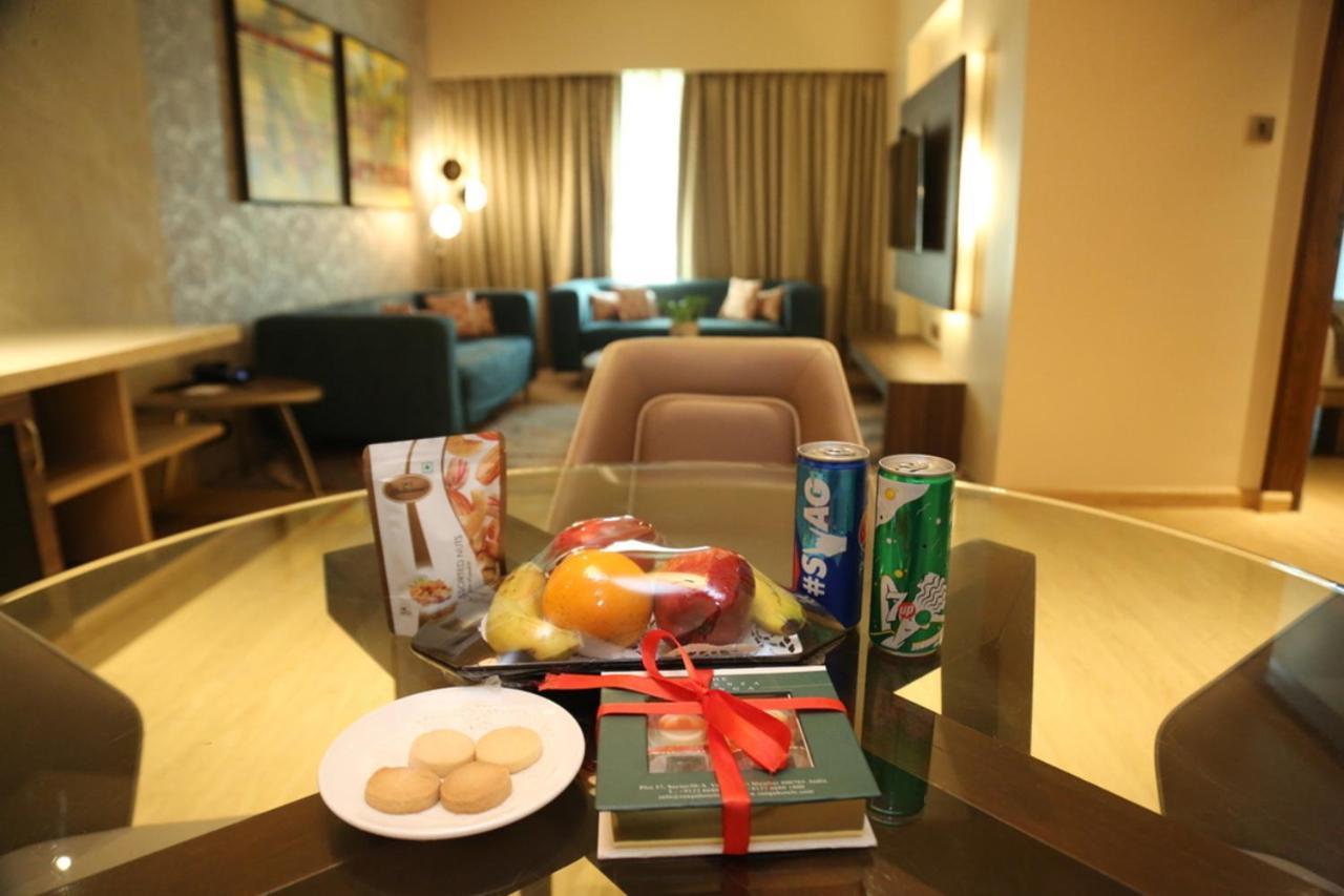 The Regenza By Tunga Hotell Navi Mumbai Eksteriør bilde
