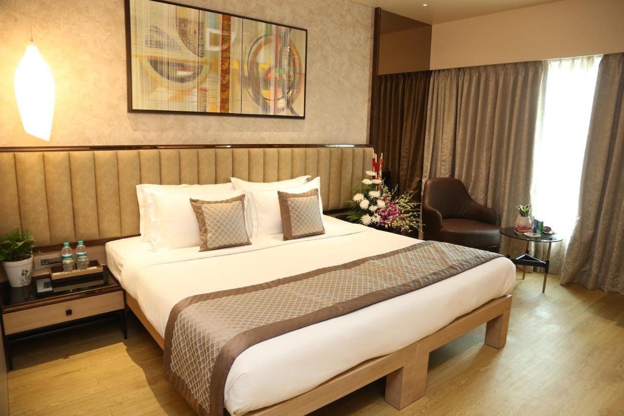 The Regenza By Tunga Hotell Navi Mumbai Eksteriør bilde